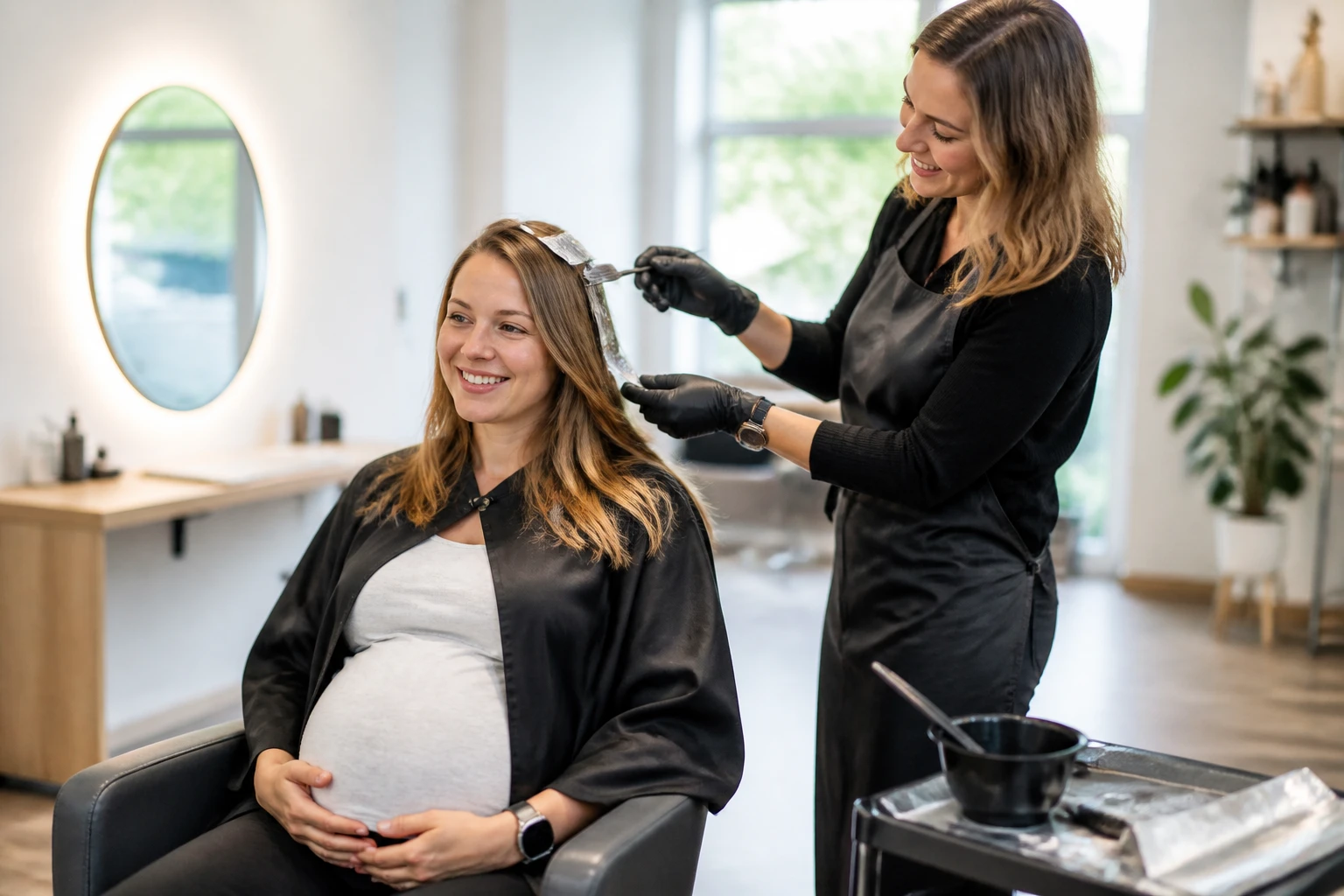 Décoloration cheveux enceinte : ce qu&rsquo;il faut vraiment savoir